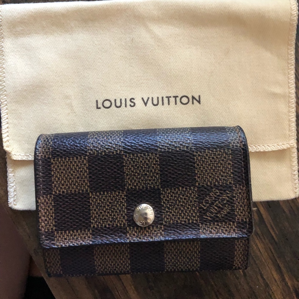 Louis Vuitton Card Wallet - Damier Ebene